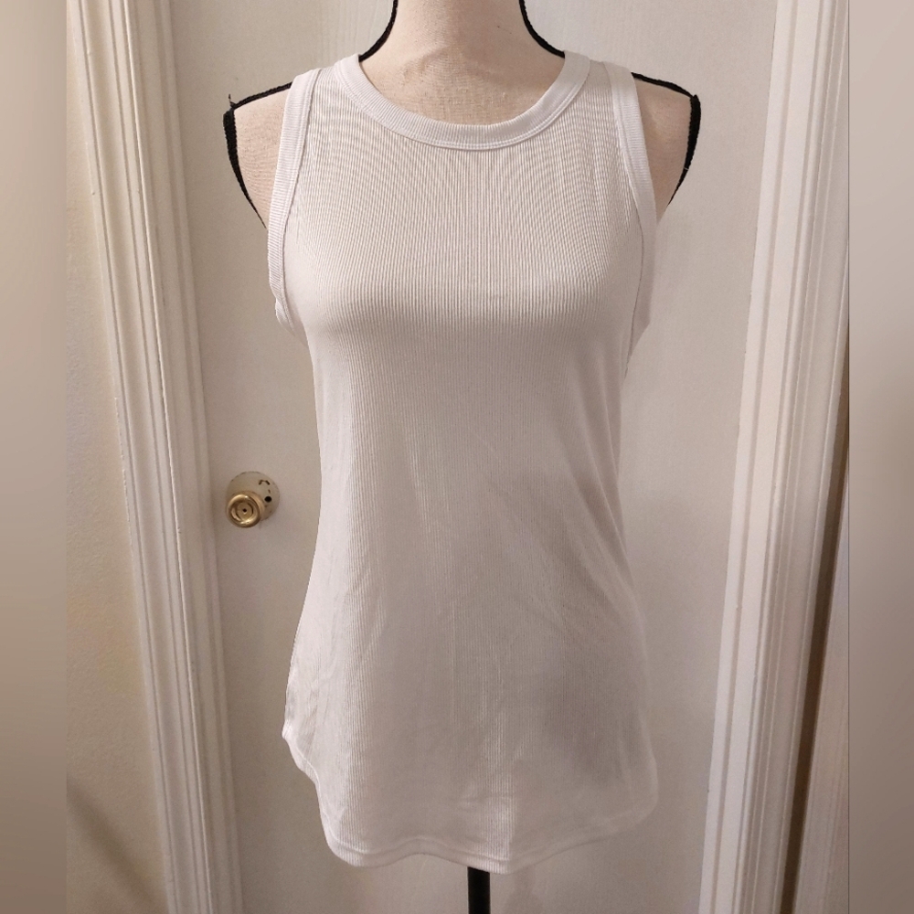 32 Degrees White Ribbed Tank Top